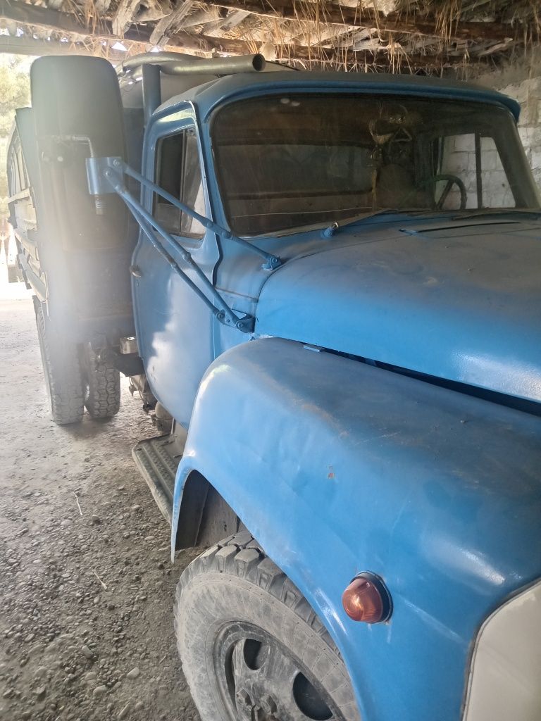 Gazel 53 sotiladi
