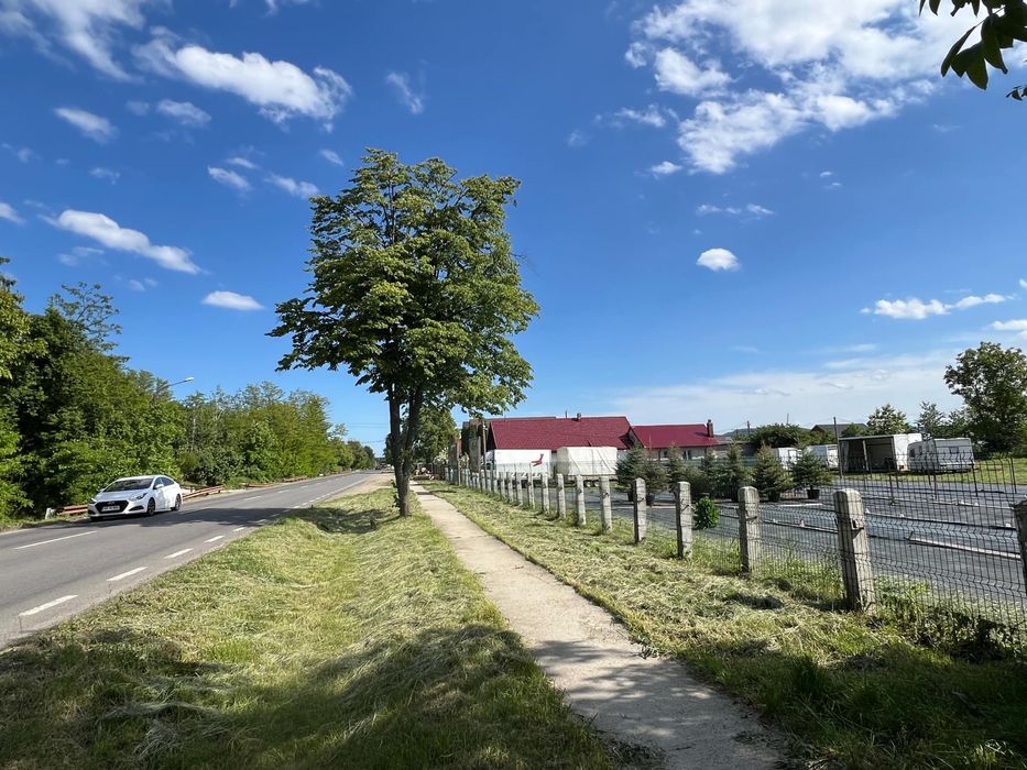 Vând teren intravilan situat în orașul Buhuși