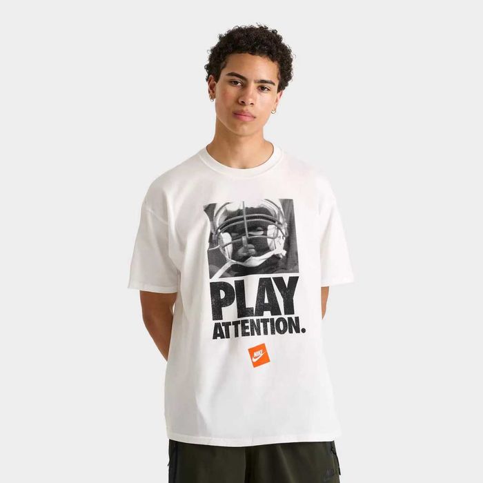 Футболка мужская Nike Sportswear Play Attention! Новая с бирками!