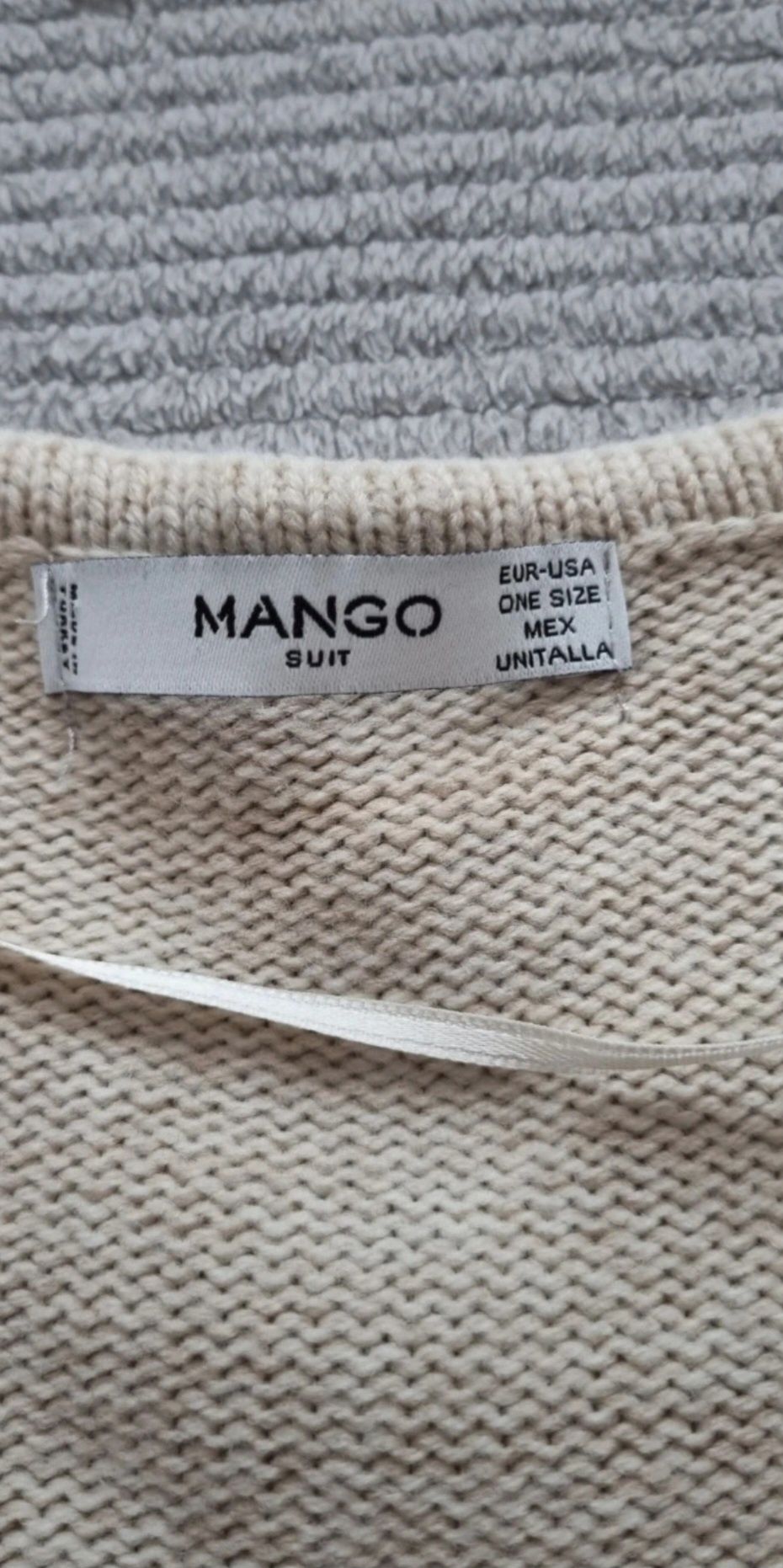 Vesta tricotata Mango Suit