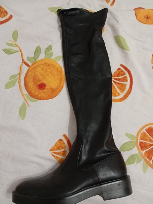 Cizme noi lungi Stradivarius Nr 37 și 39