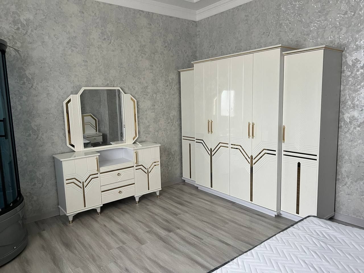 Spalniy kamplekt Mdf Krashiniy Neo Klassik Sifari Zòr Baquvat Arzon