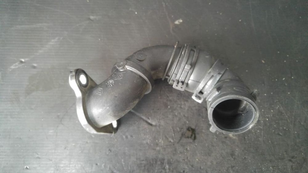 Furtun apa 1.6 dci r9m r9m413 renault trafic 3 147134852r