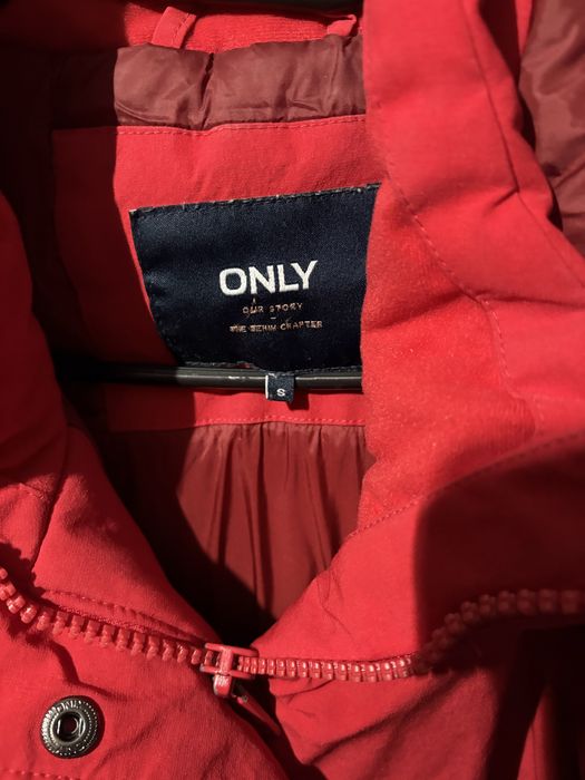 Geaca rosie Only
