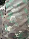 Vand tinuta militara