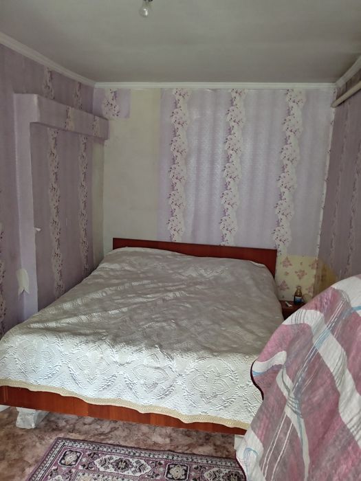 Продётся дом. Дом 3 комнатный, на дачным участке. Улица Лесное 12