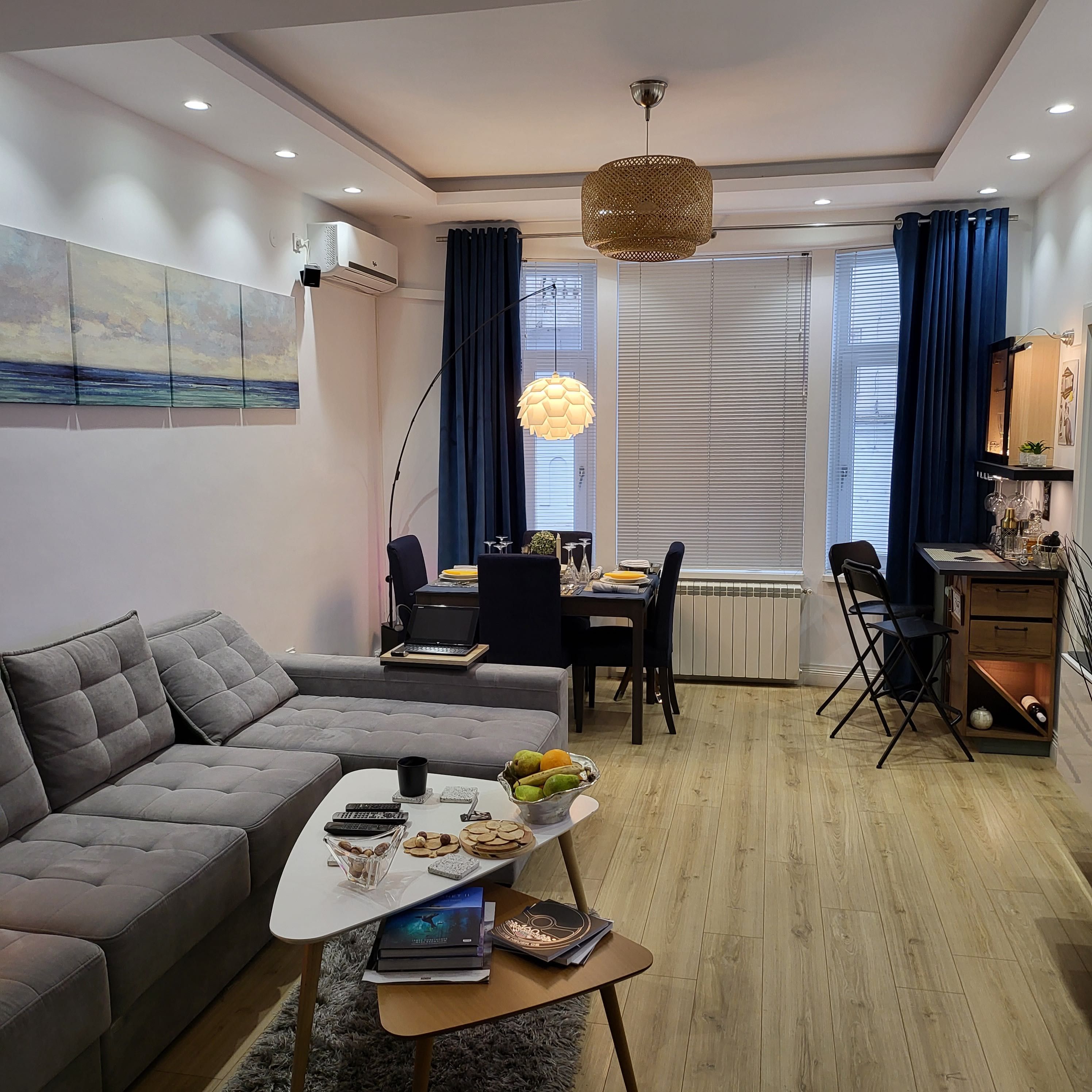 inchiriez cazare Apartament regim Hotelier centru Unirii Universitate