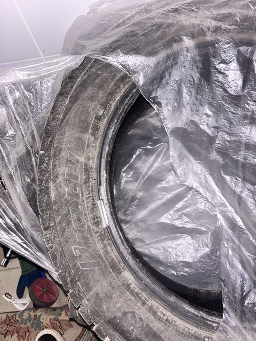 Резина VIATTI  215/55 R17 зима