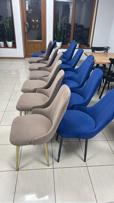 Стулья  для кухни и кафе б/у