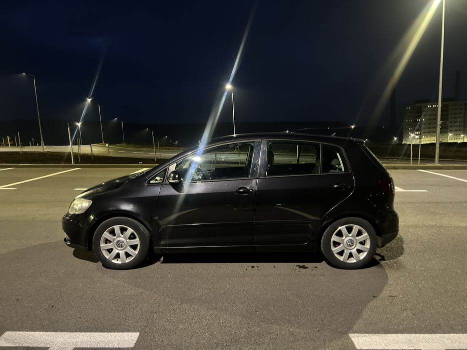 Volkswagen golf 5 plus