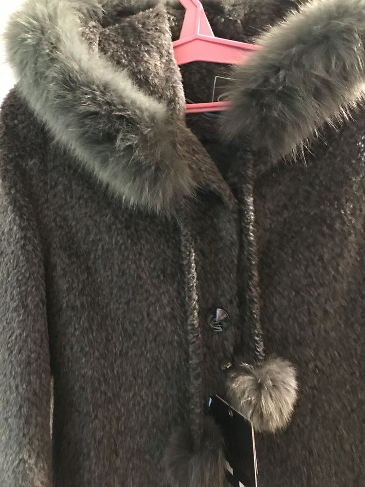 Пальто зимне-весенние