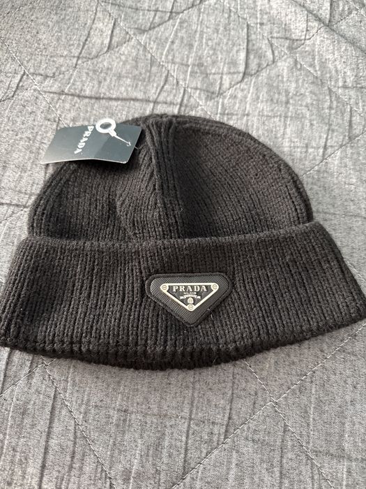 Caciula Prada Premium