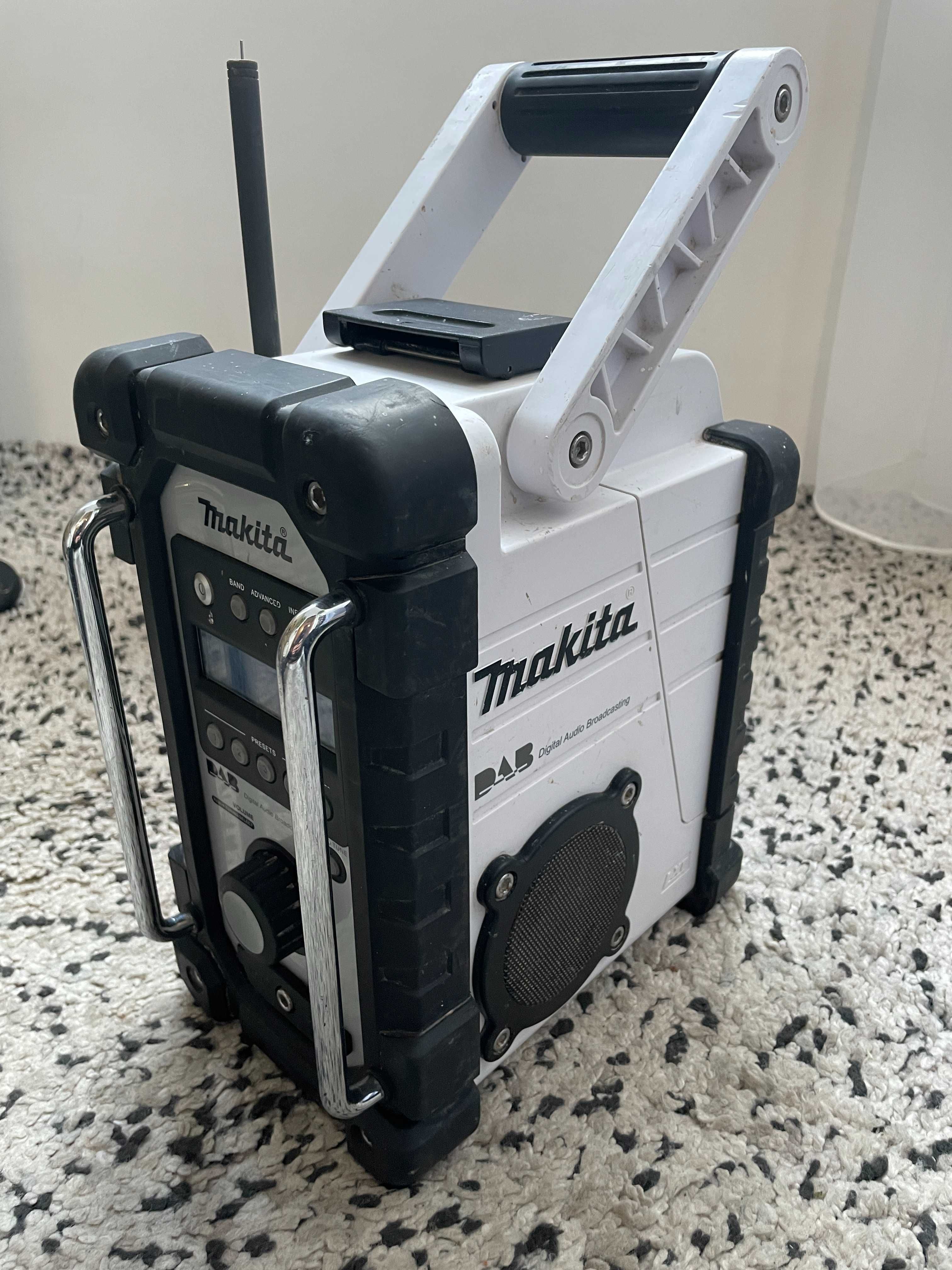 Radio de SANTIER de la MAKITA DMR104 incarcator baterii