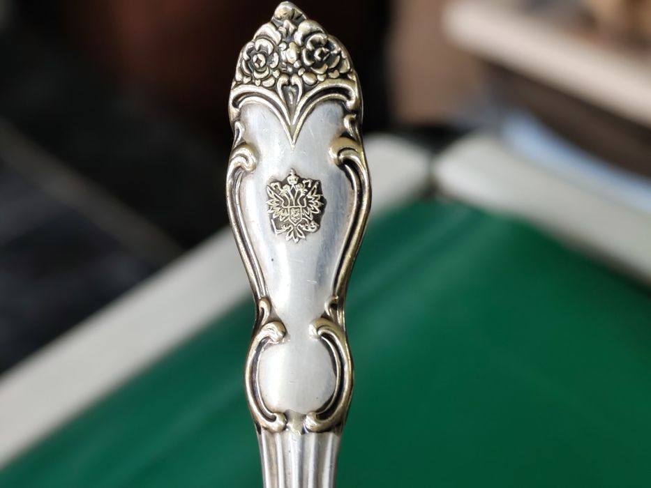 Руска посребрена лъжичка с герба на Русия