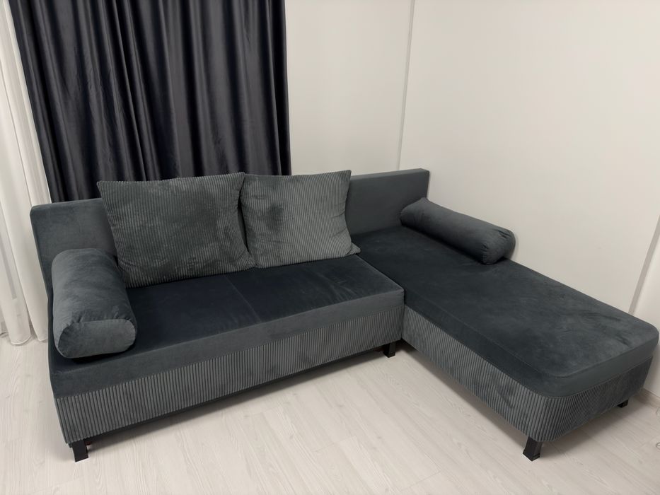 Canapea pentru living