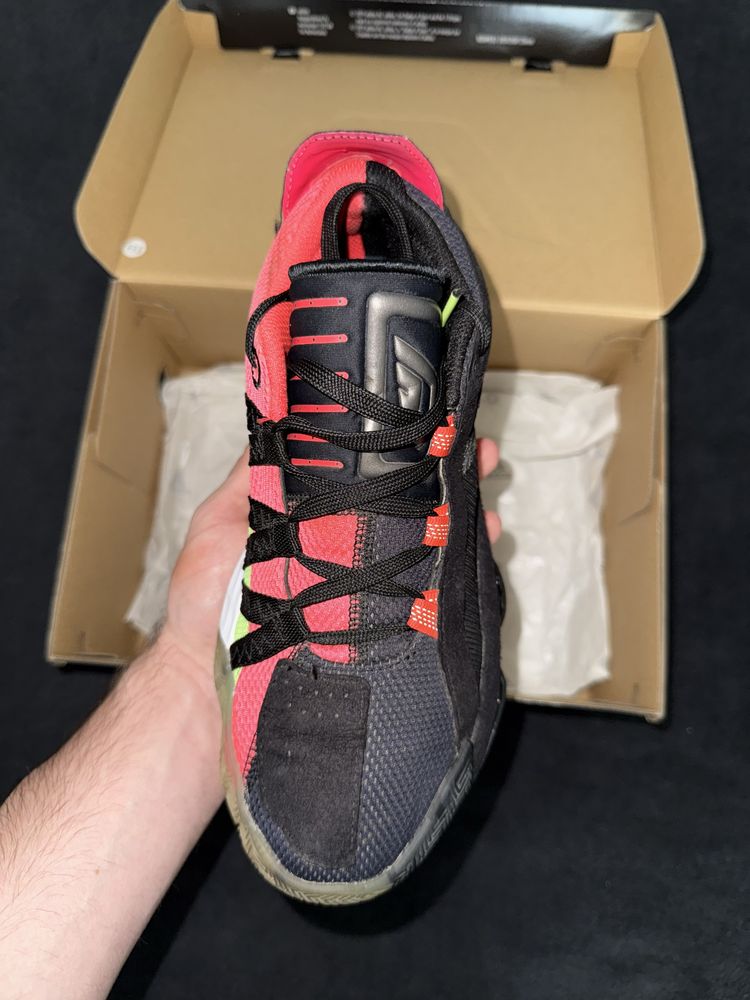 Incaltaminte Baschet Adidas Dame 6