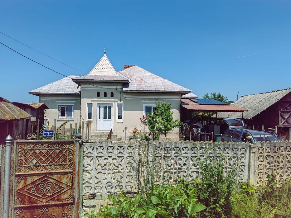 Casă de vânzare – casă de vacanță, comuna Orlești, jud. Vâlcea