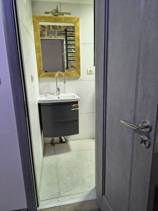 Ofer spre închiriere casa cu 2 camere