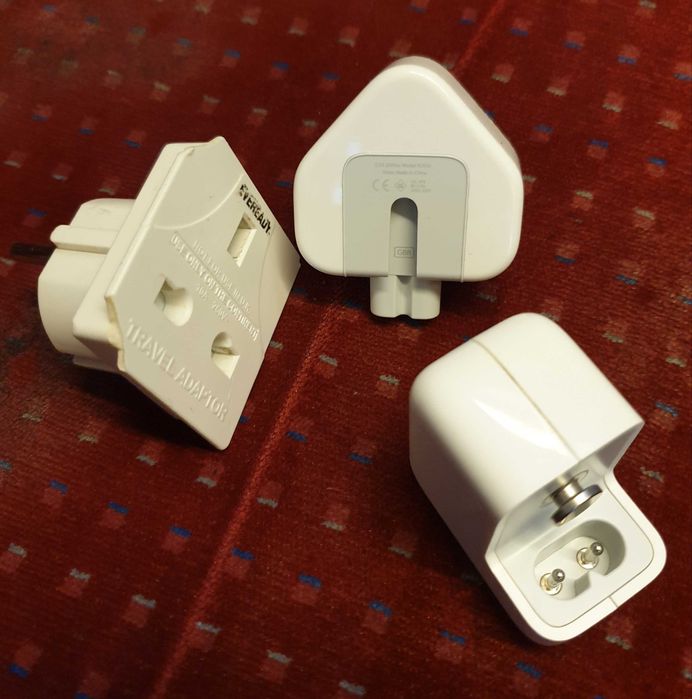 Incarcator pentru iPad, iPod, iPhone, 12W Original A1401