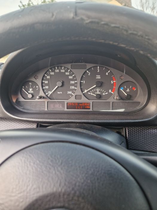 BMW E46 318D 115 cai