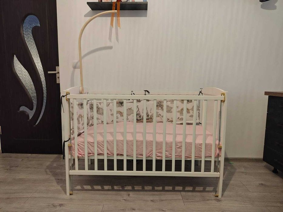 Patut bebe, 120x60 cm, cu laterala culisanta + saltea 8 cm