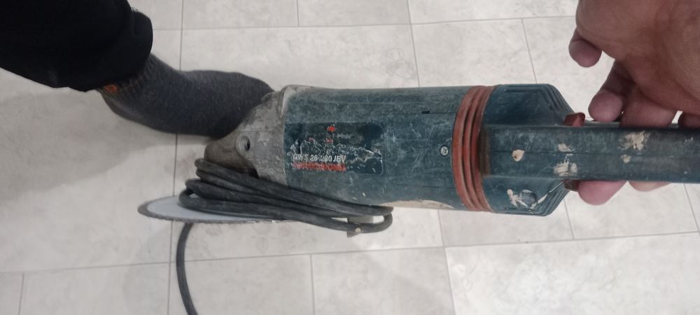 Болгарка BOSCH 230..
