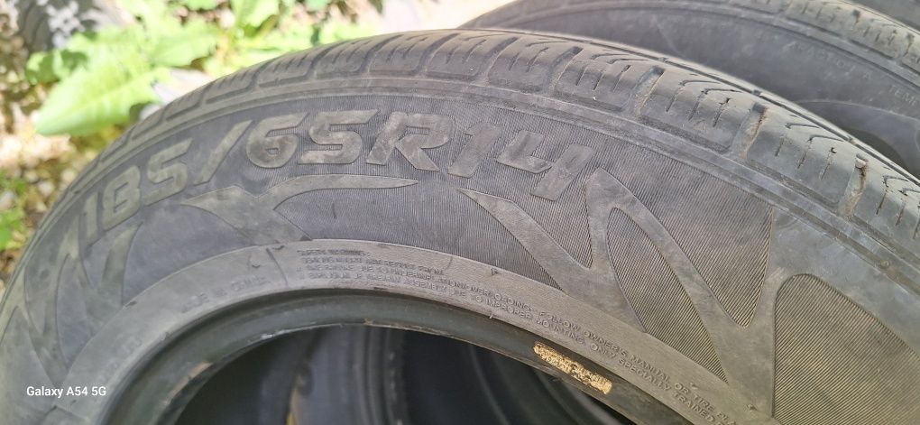 Шины 185/65 R 14.