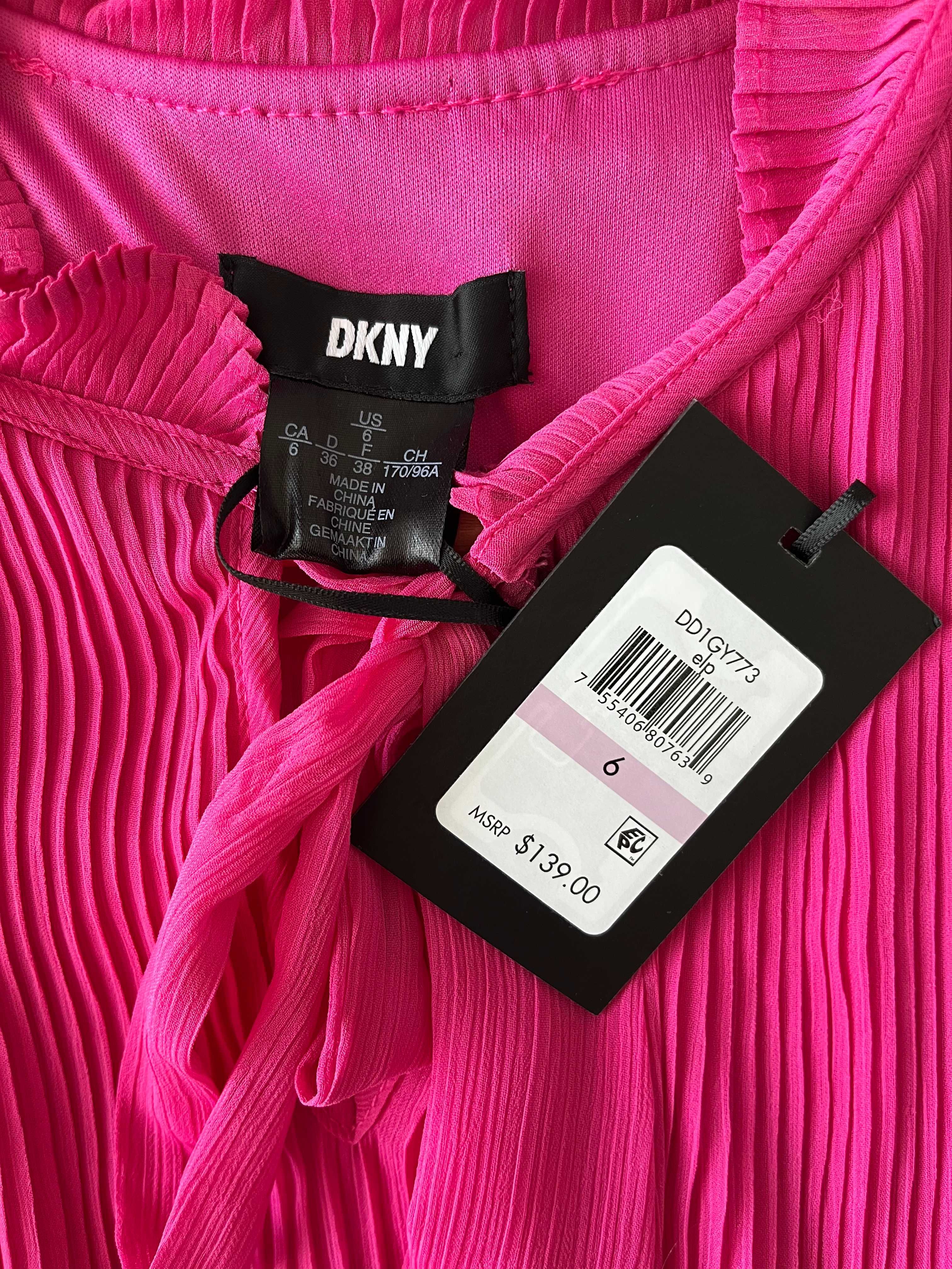 Rochie DKNY pleated cu eșarfă