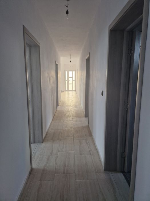 Vând sau Schimb Casa in Centru Voinesti