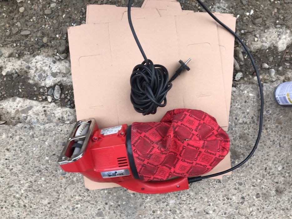 Aspirator Dirt Devil Portabil mare in USA