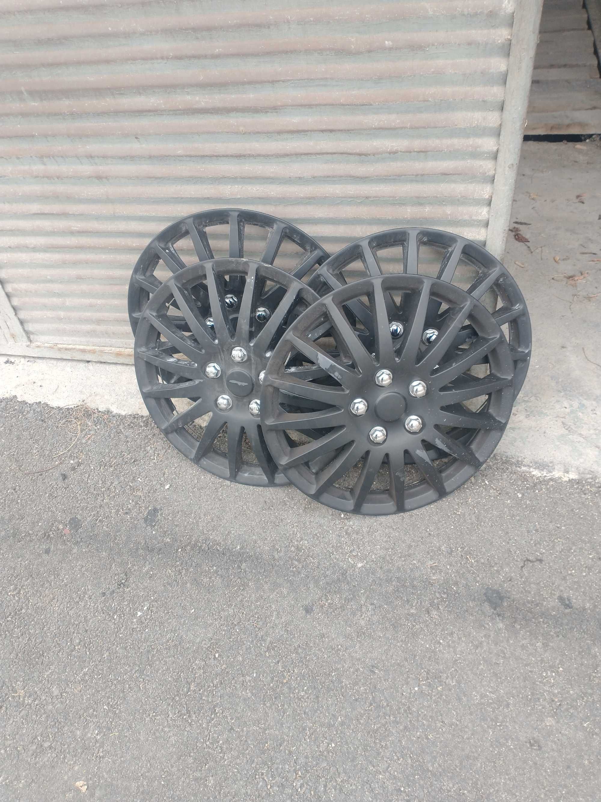 Зимни гуми Ласа с оригинални джанти за Хюндай и30 модел след 2017 г.