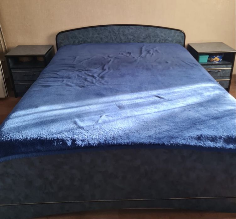 Продам Кровать.