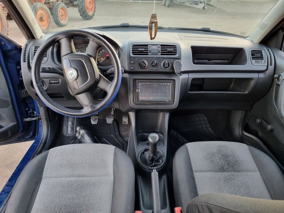 Skoda fabia 1.6 tdi 2012