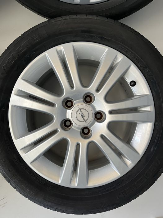 Оригинални джанти 16 цола 5х110 за Опел с летни гуми 205/55/16