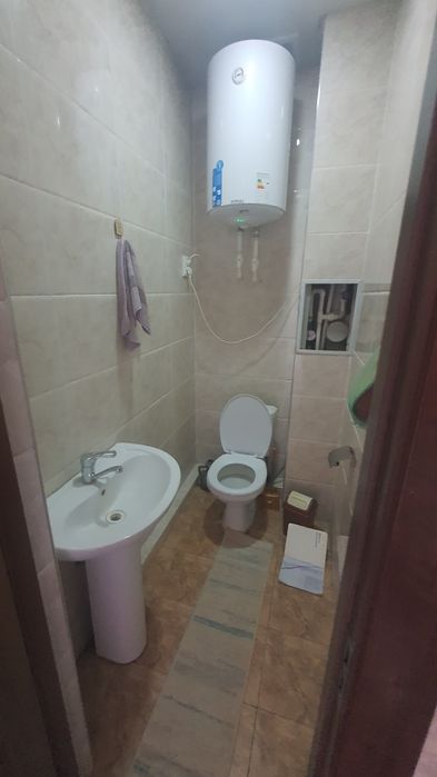 2 xonali Dom Termiz shahar Ankologiya va Detskiy banitsani oldida