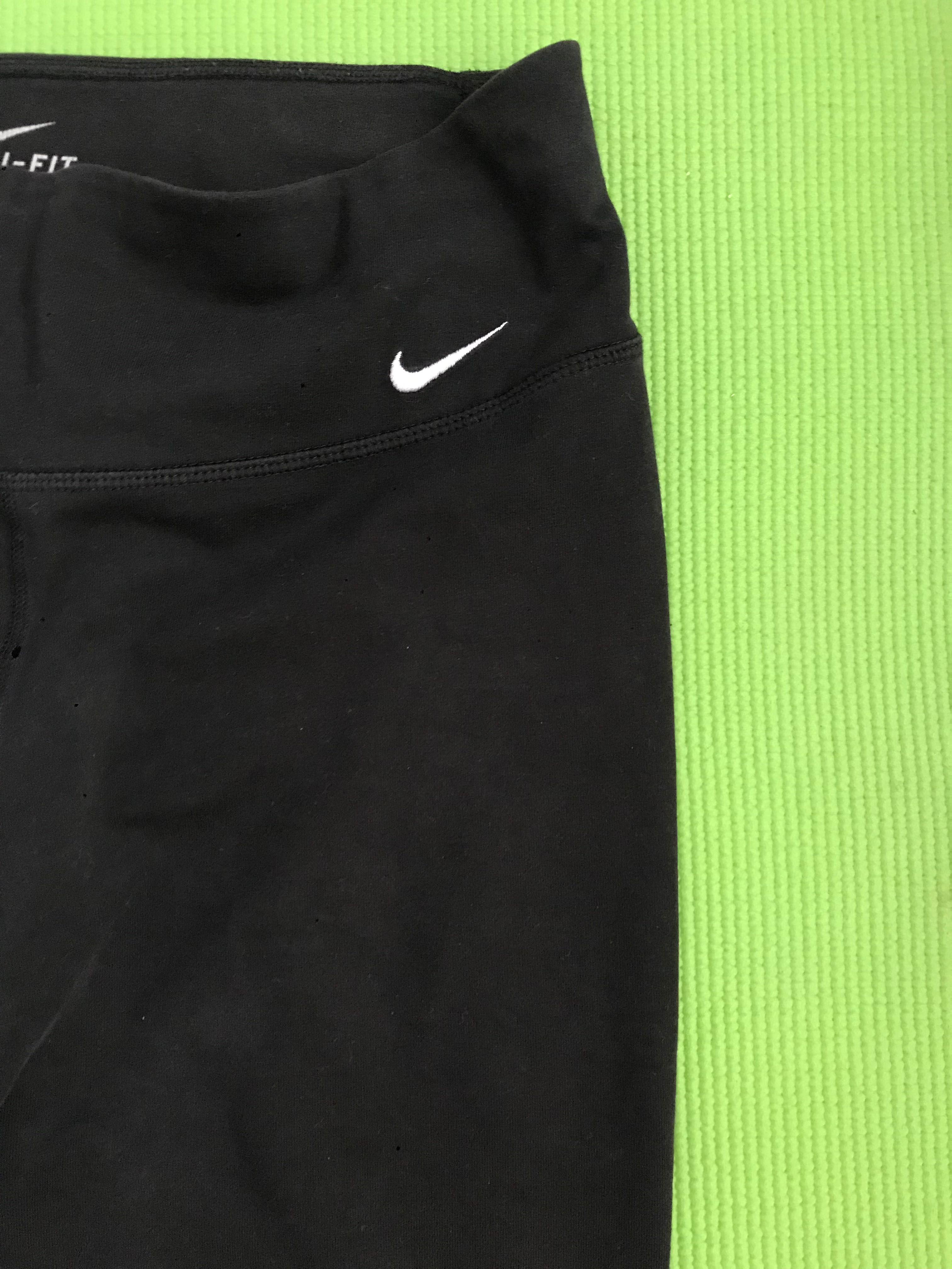 Дамски клин Nike dri fit размер М