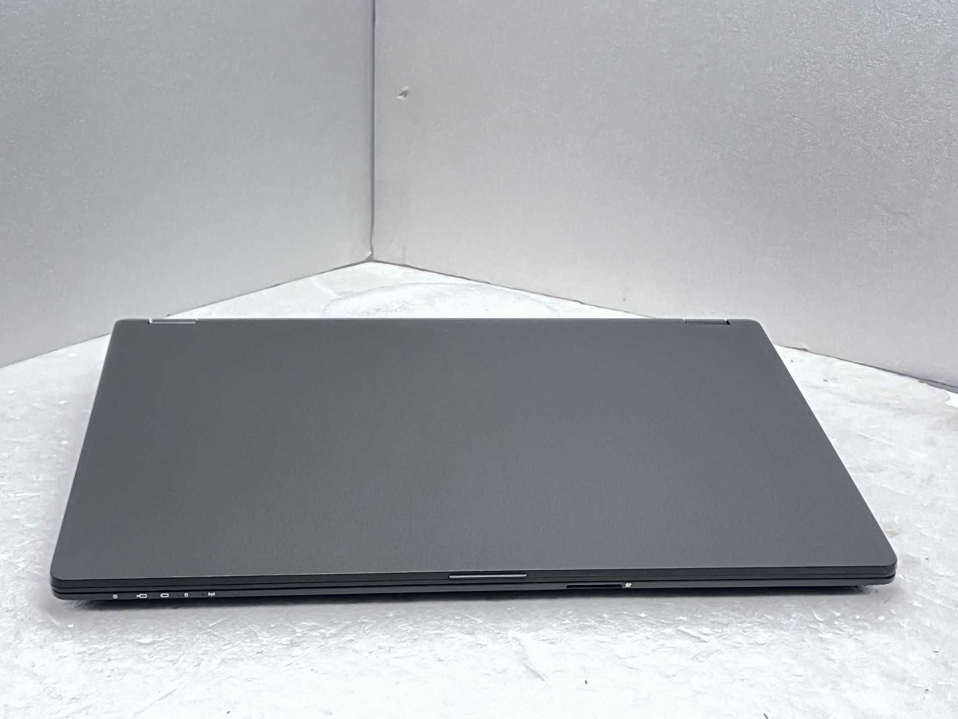 Fujitsu LIFEBOOK U758 15.6 i5-8265U 16GB 260GB/-> Отлично състояние