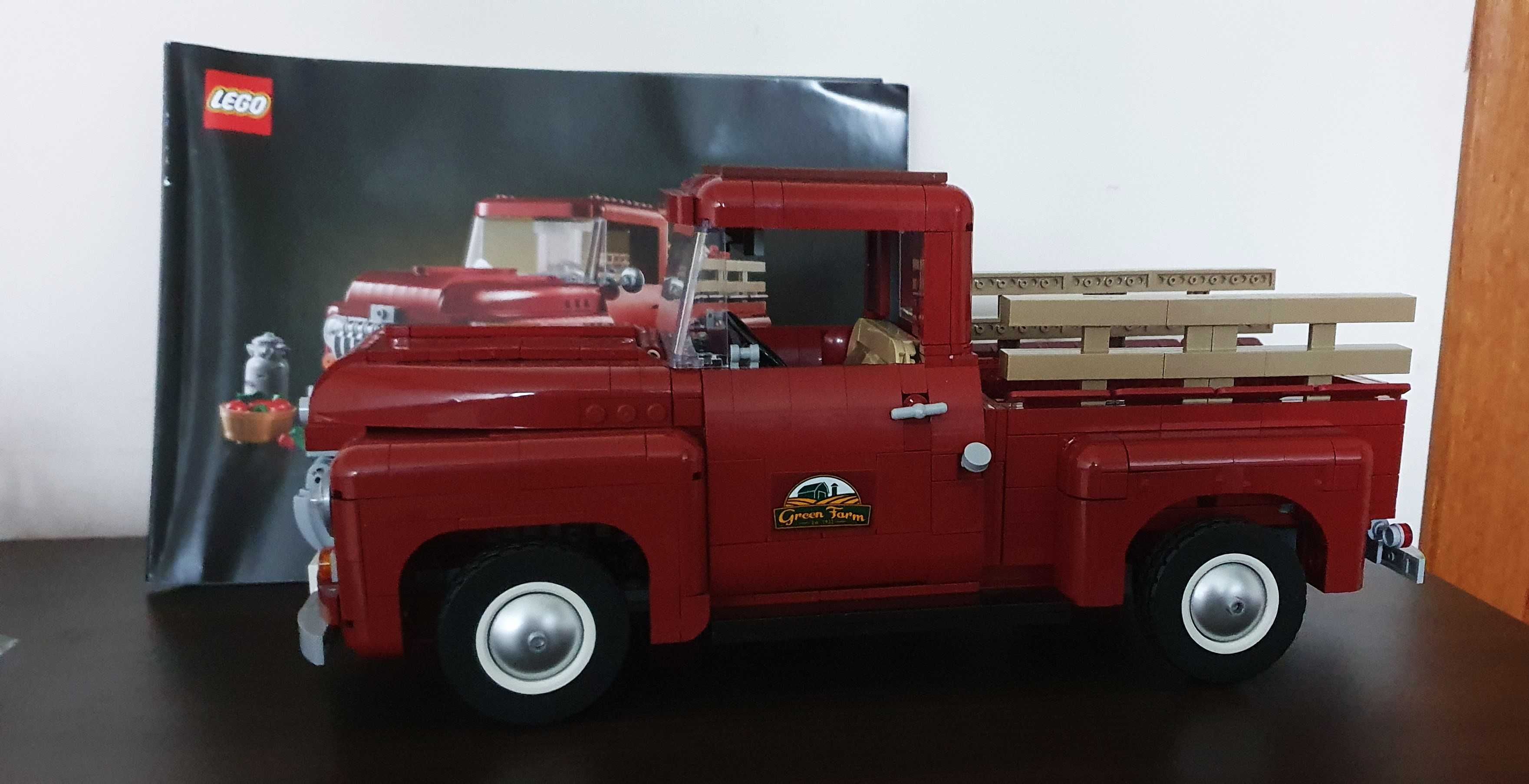 Продавам LEGO Creator 10290 Pickup Truck Пикап