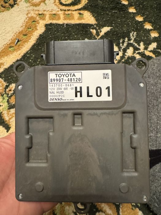 Продам блок управление фарами Toyota Highlander