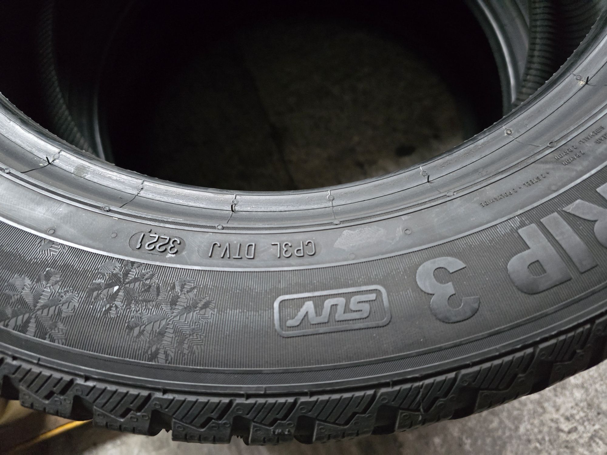 Semperit 235/55 R18 104H MS iarnă