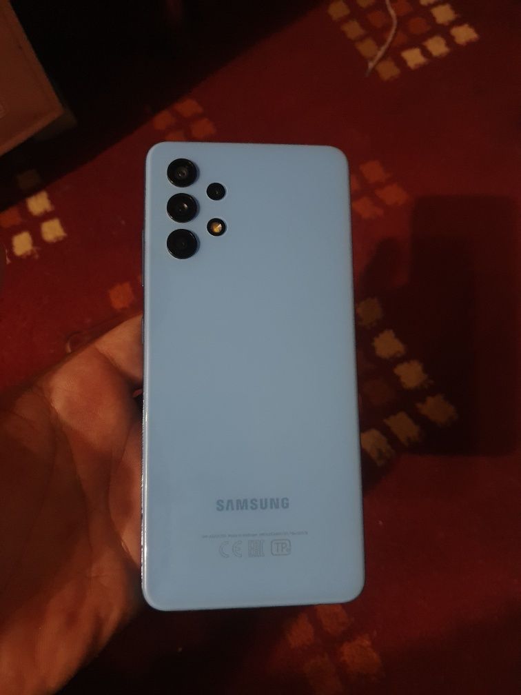 Samsung a 32 ideal