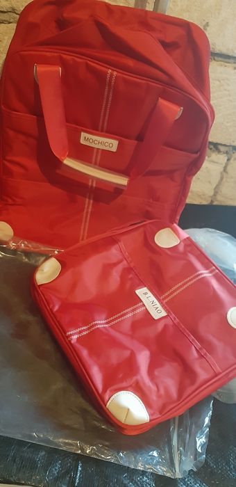 Сумка дорожная 2 в 1, красная, совершенно новая, в упаковке