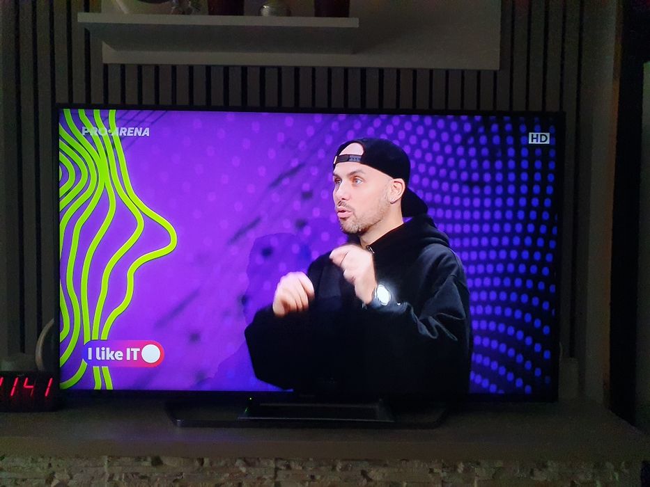 Tv smart Panasonic 140cm 3D