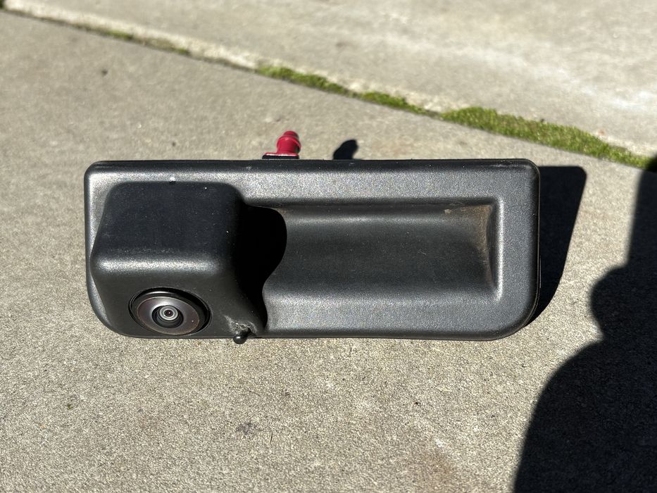 Задна камера Октавия 4