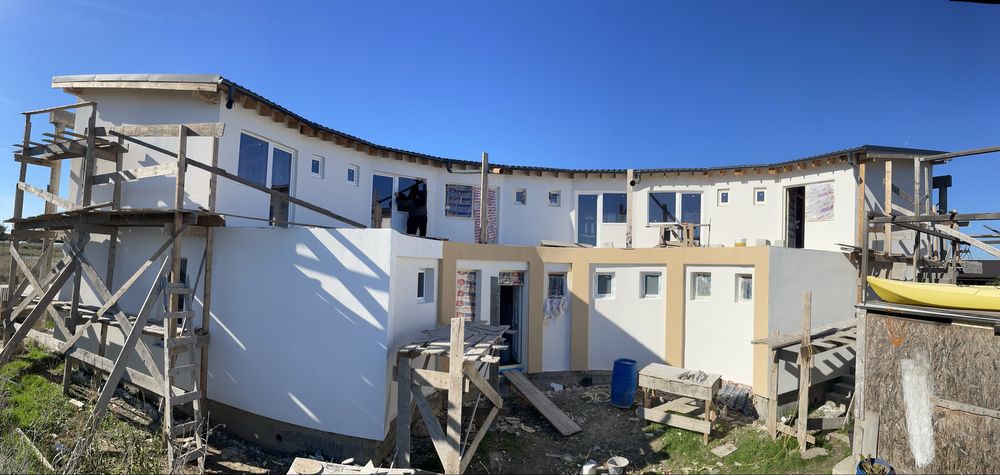 Mester  constructor de case .