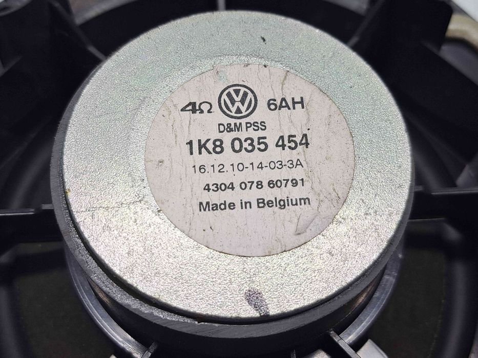 Boxa stanga spate Volkswagen Golf 6 (5K1) [Fabr 2009-2013] 1K8035454