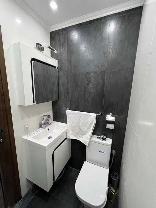 Продава се Двустаен апартамент в Пловдив, Каменица 2 - 64 кв.м за 2657 €/кв.м - Снимка #4