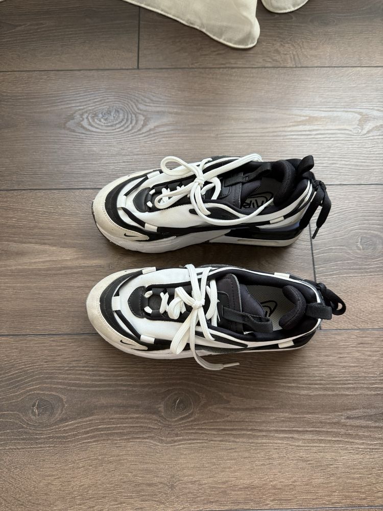 Дамски маратонки nike furyosa