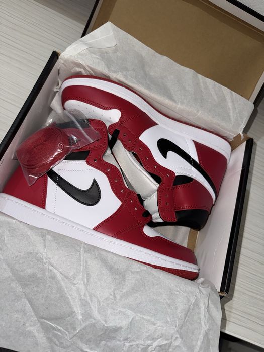 Jordan 1 Retro High Chicago