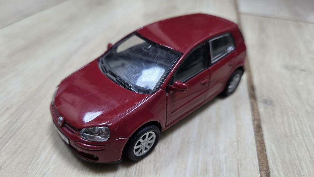 Macheta metalica VW Golf V1/34 -Welly